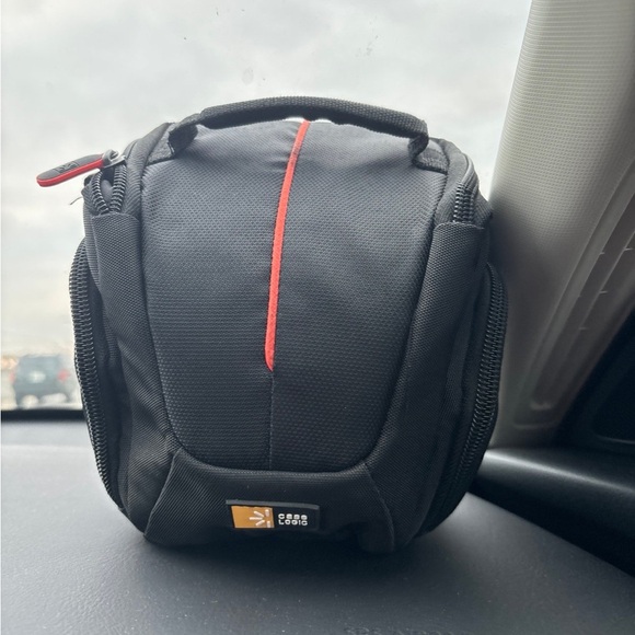 CAMERA CASE - Picture 6 of 7